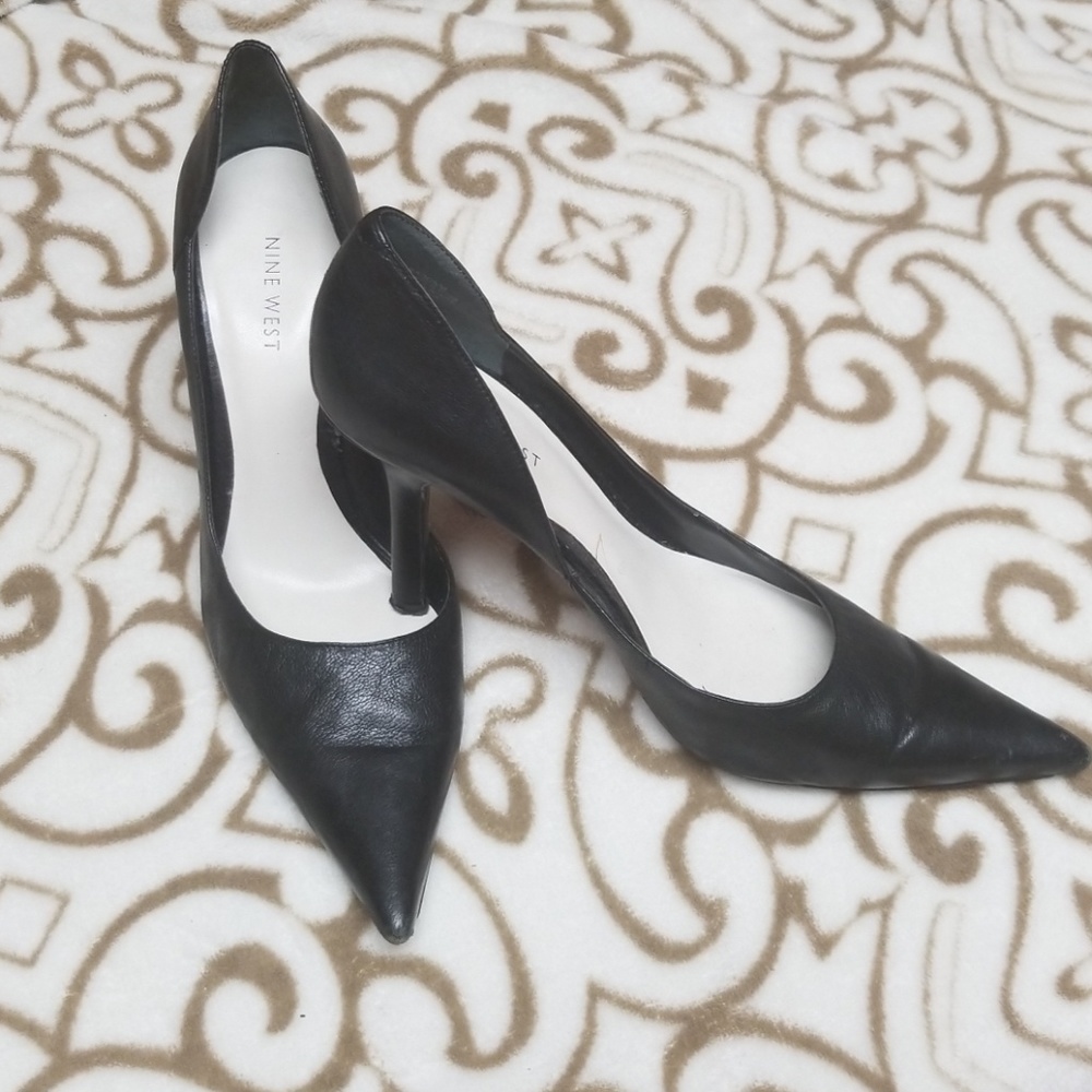Nine West pumps